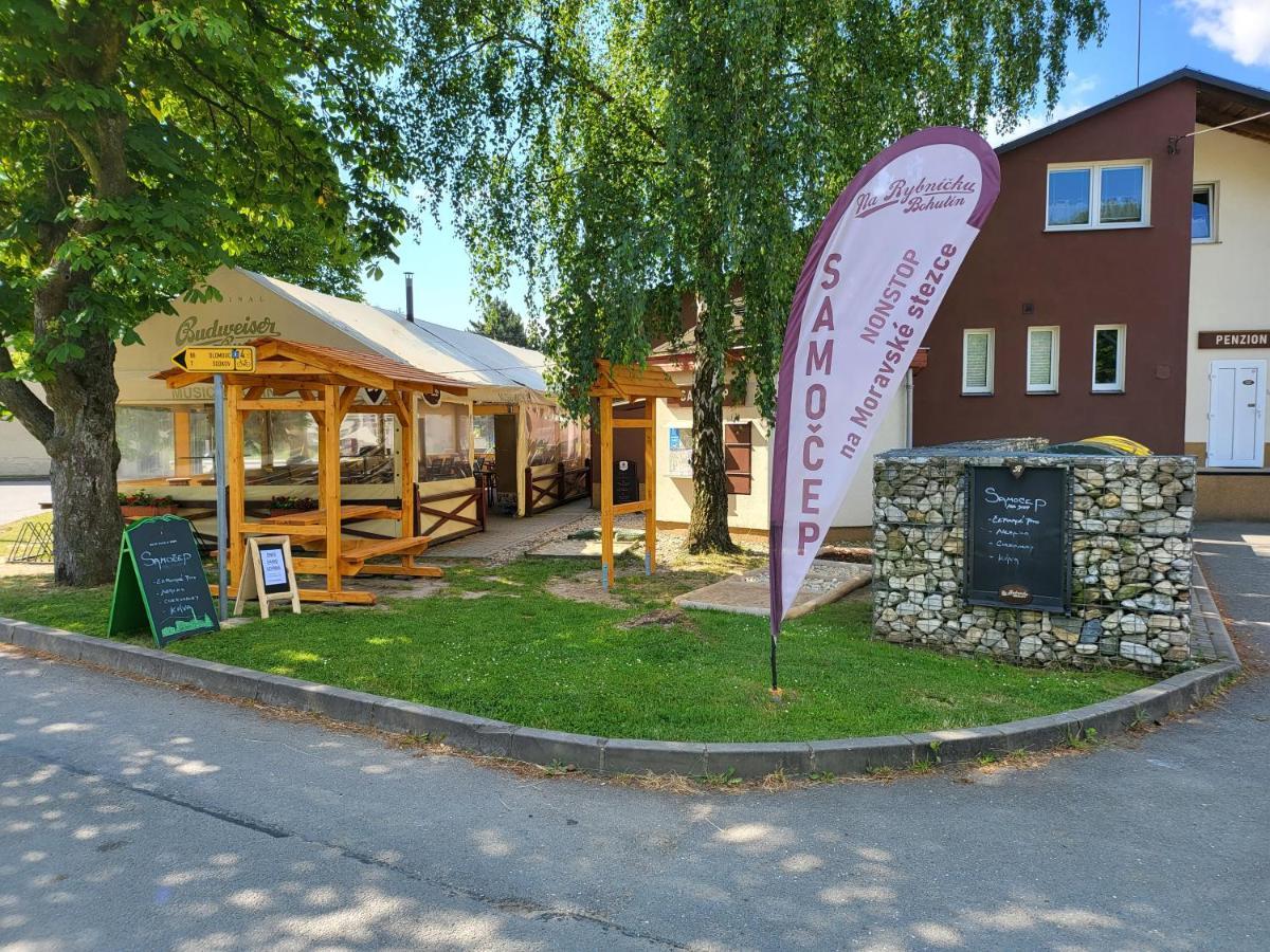 Hotel Na Rybníčku Bohutín Exterior foto